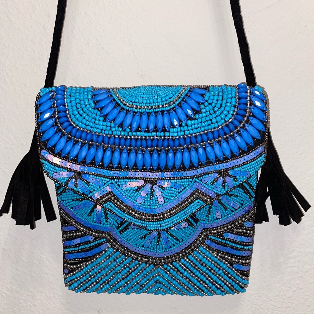Blue Bead Mobile Pouch